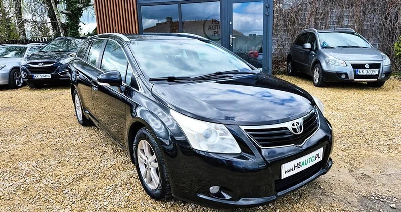 Toyota Avensis cena 24900 przebieg: 227000, rok produkcji 2009 z Śrem małe 781